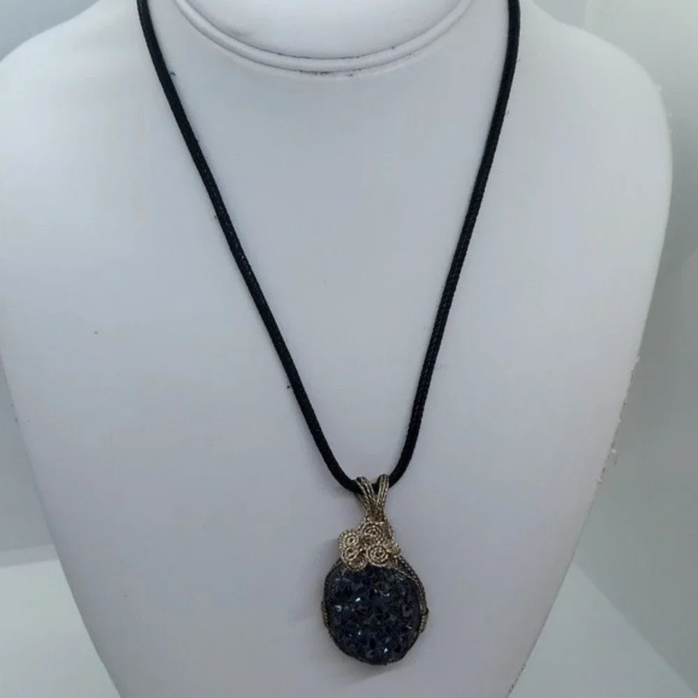 Druzy filigree pendant necklace‎